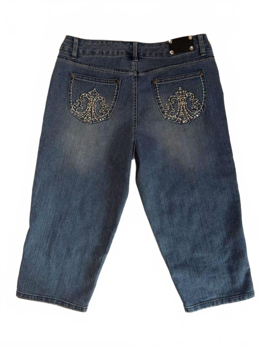 Y2K Embellished Denim Capri Jeans • Studded Back Pocket Cropped Jeans • Size 10P